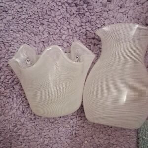 This Handkerchief vase And Pitcher(fazzoletto) is a classic example of Murano Gl